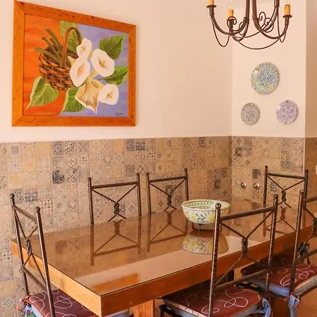Elegant With Sea View In + Private Pool 빌라 롤레