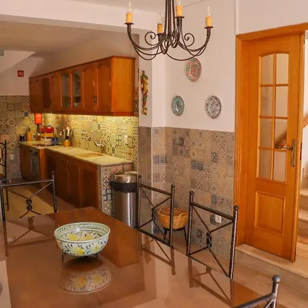 Villa Elegant With Sea View In + Private Pool Loulé